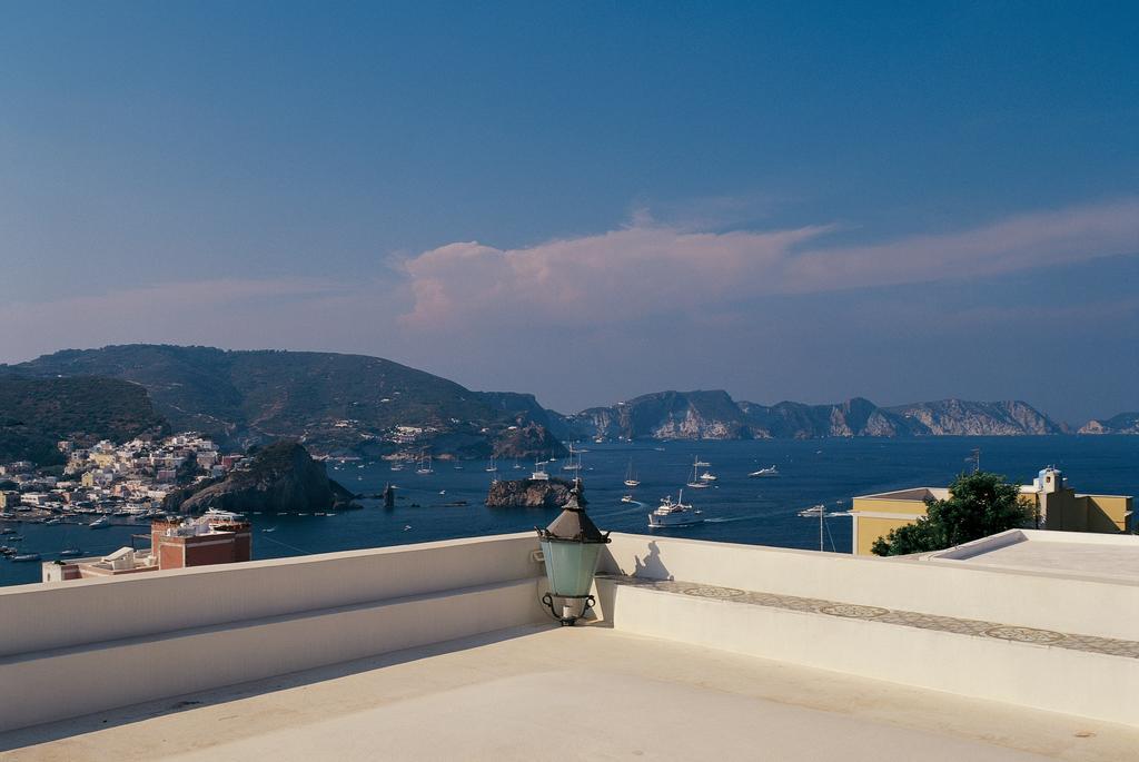 Villa Laetitia Ponza Exterior photo